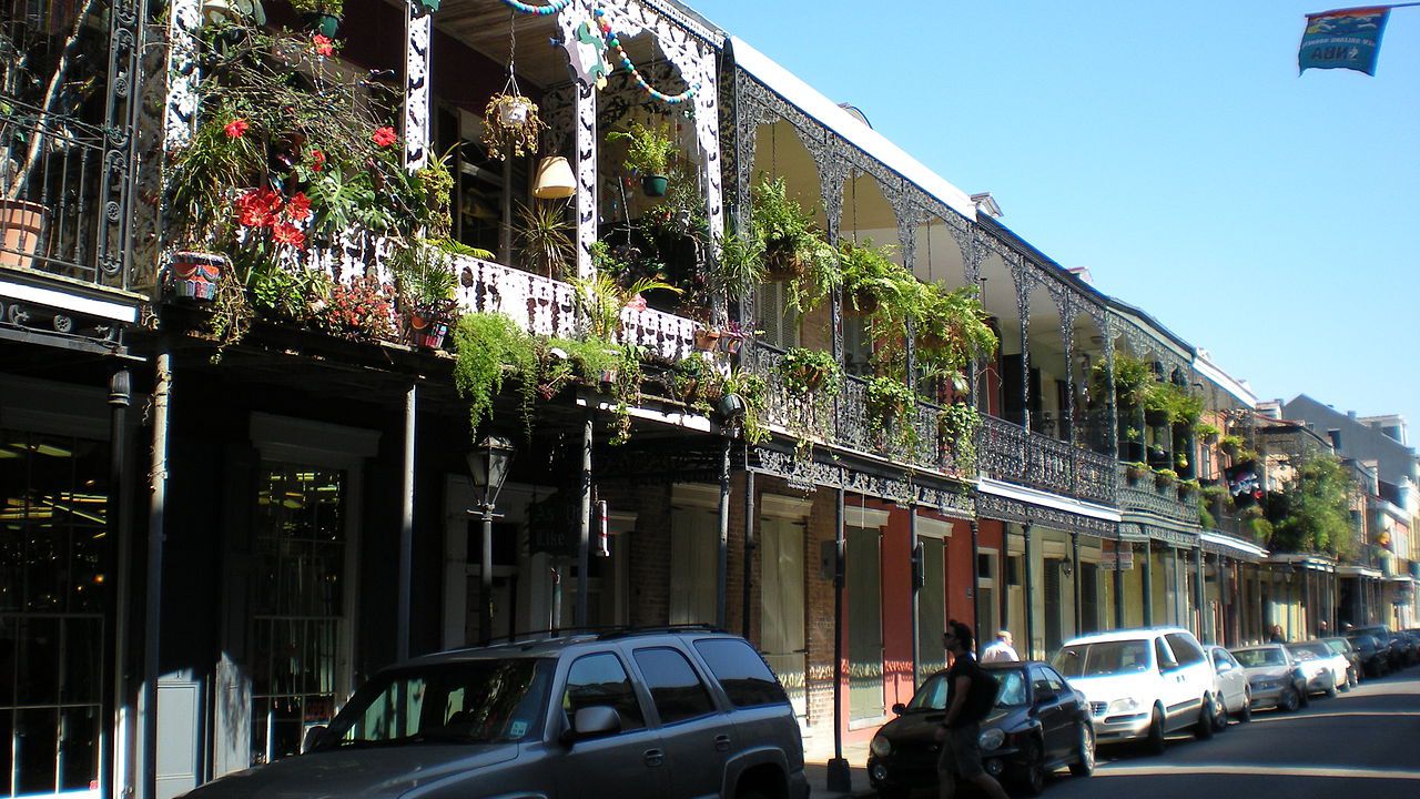 Top 8 French Quarter Lunch Spots In New Orleans